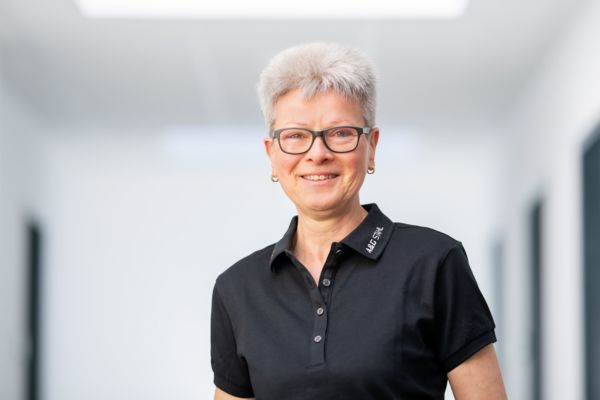 AG_Stahl_Mitarbeiter_Sabine_Leitner